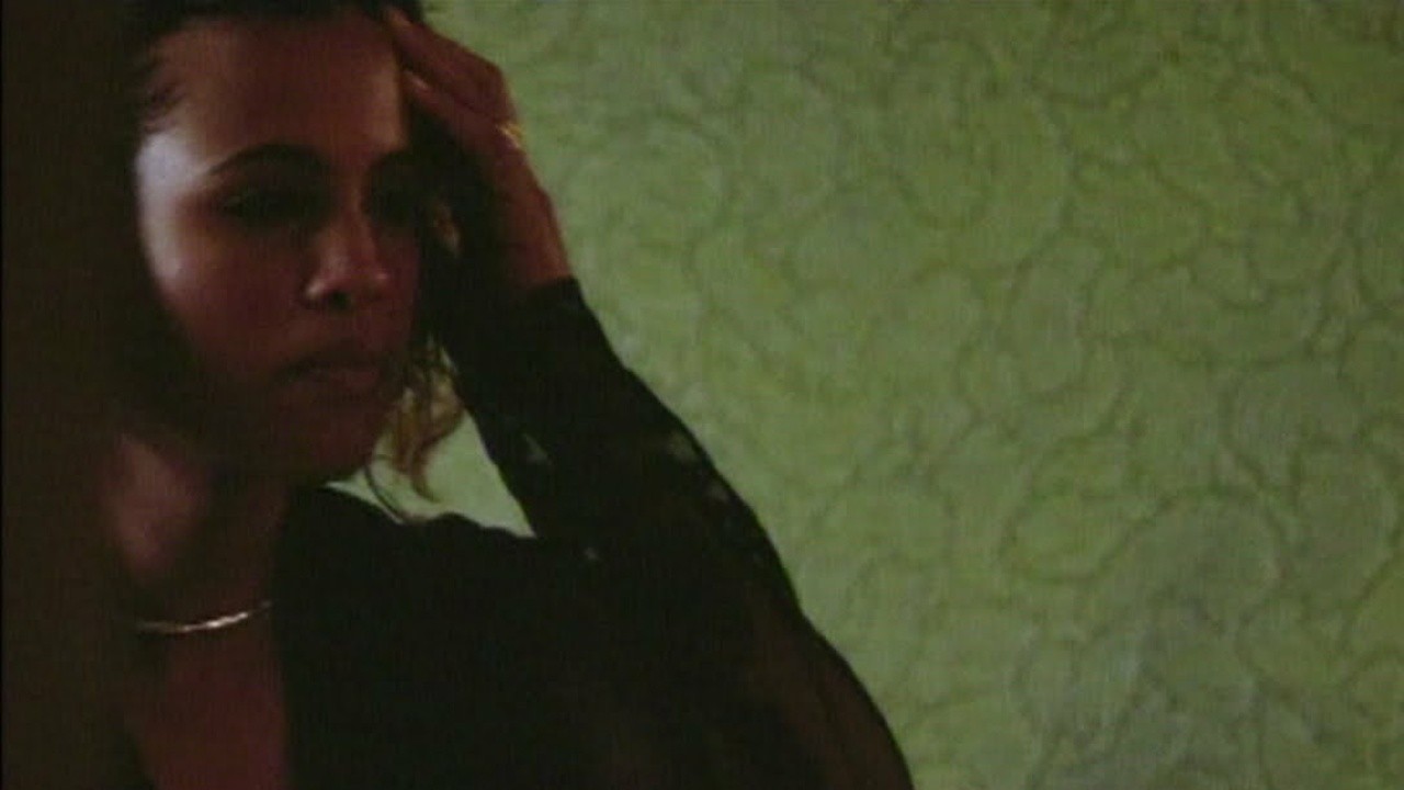Neneh Cherry: Woman [MV]