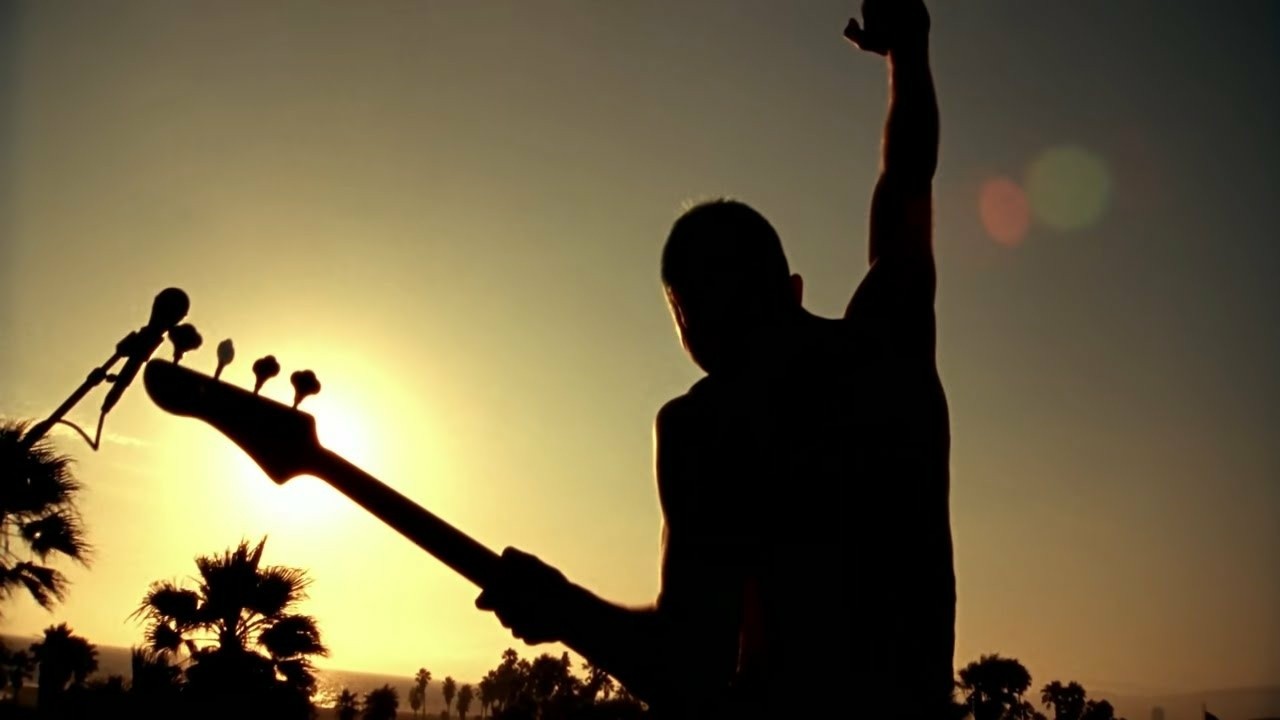 Red Hot Chili Peppers: The Adventures of Rain Dance Maggie [MV]