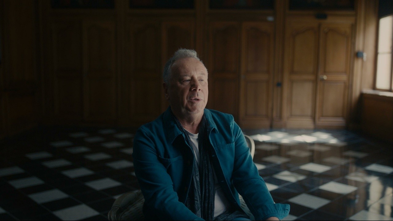 Simple Minds: Everything Is Possible