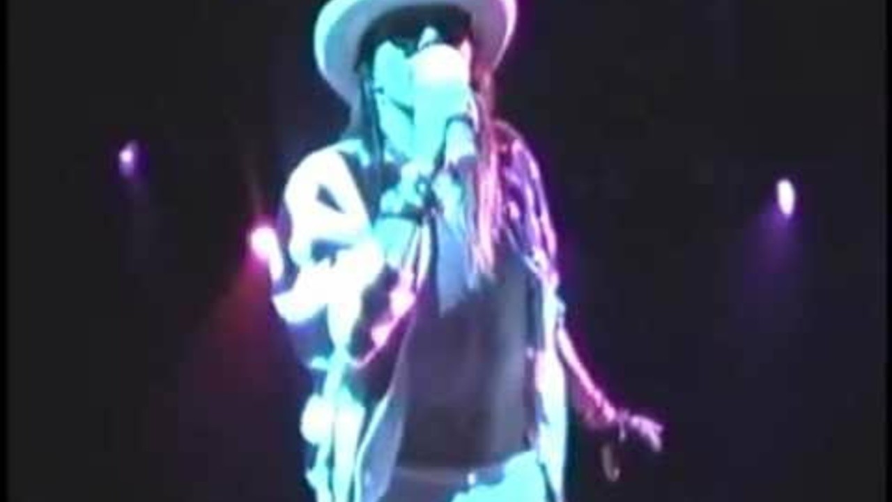 Axl Rose: The Prettiest Star