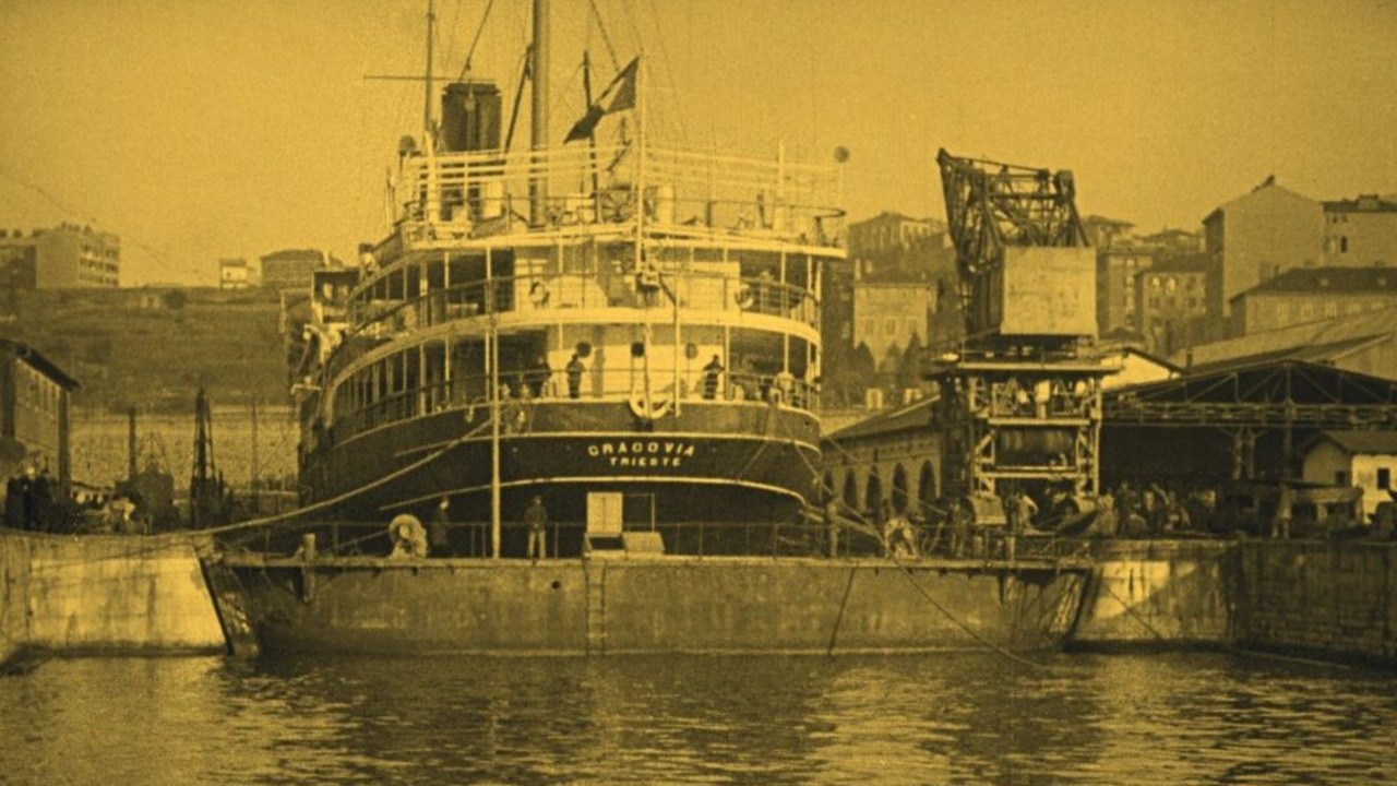 The Pearl of the Ruins