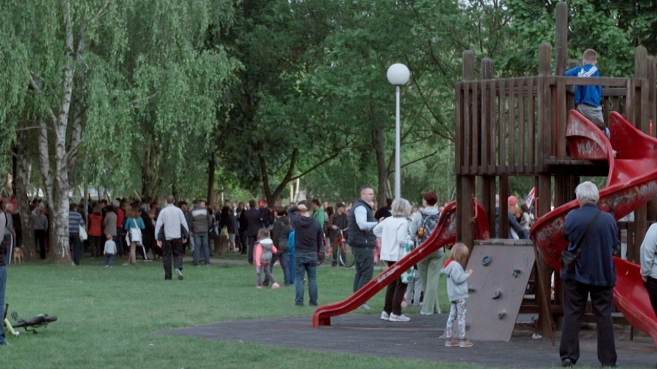 Sus Red Slide Red Slide (2025) | MUBI