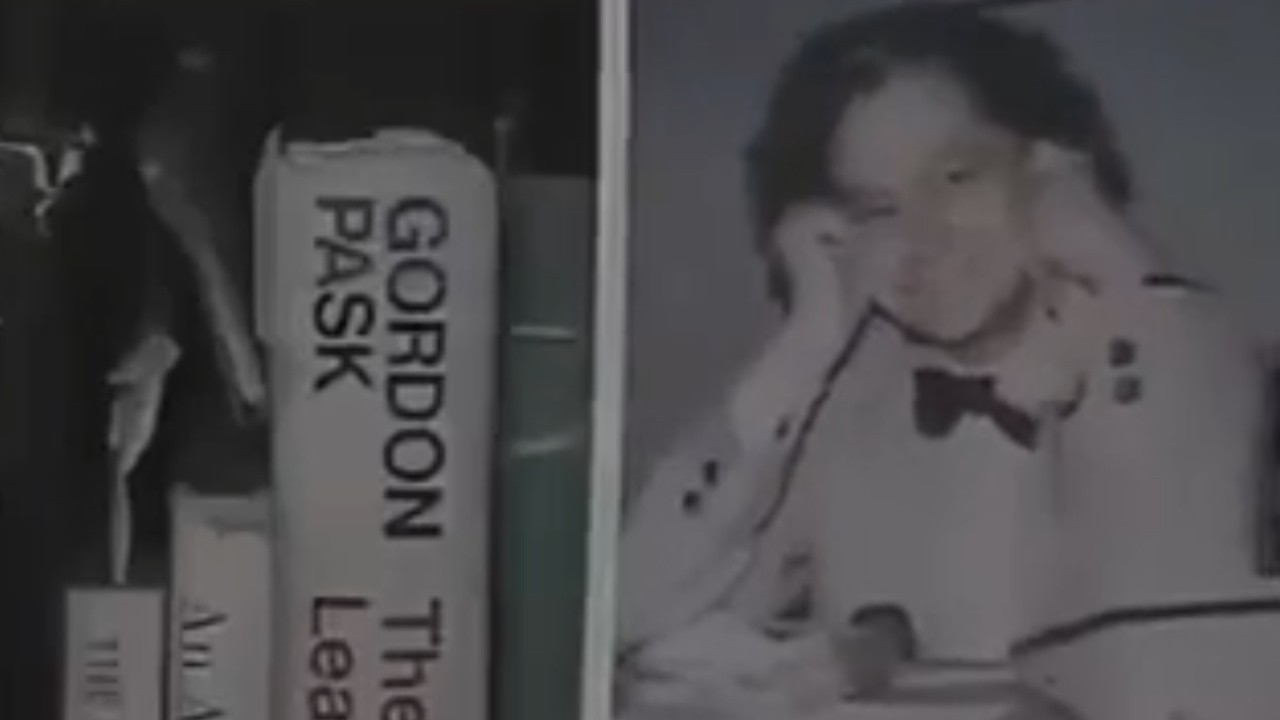 Paskian Artifacts: Machines and Models of Gordon Pask