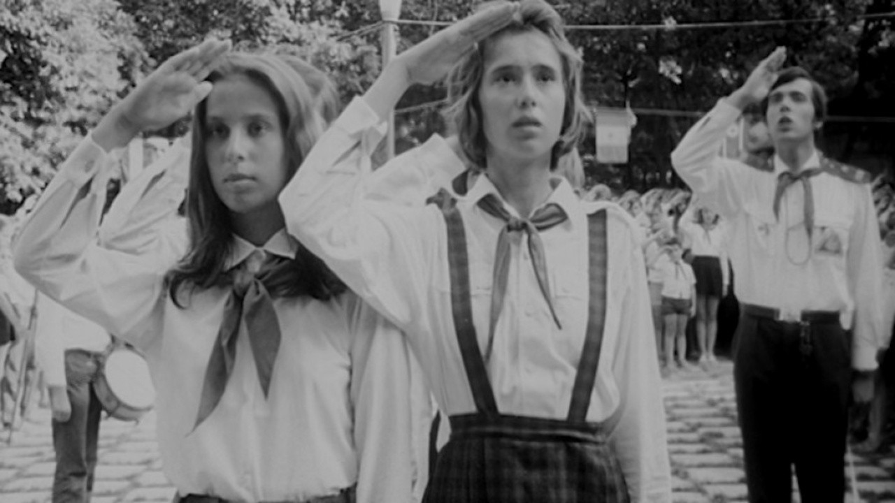 Miheztartás végett