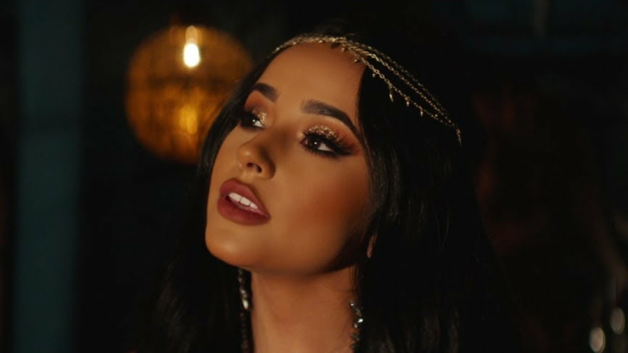 Zayn & Becky G: Un mundo ideal (Versión créditos) [MV]