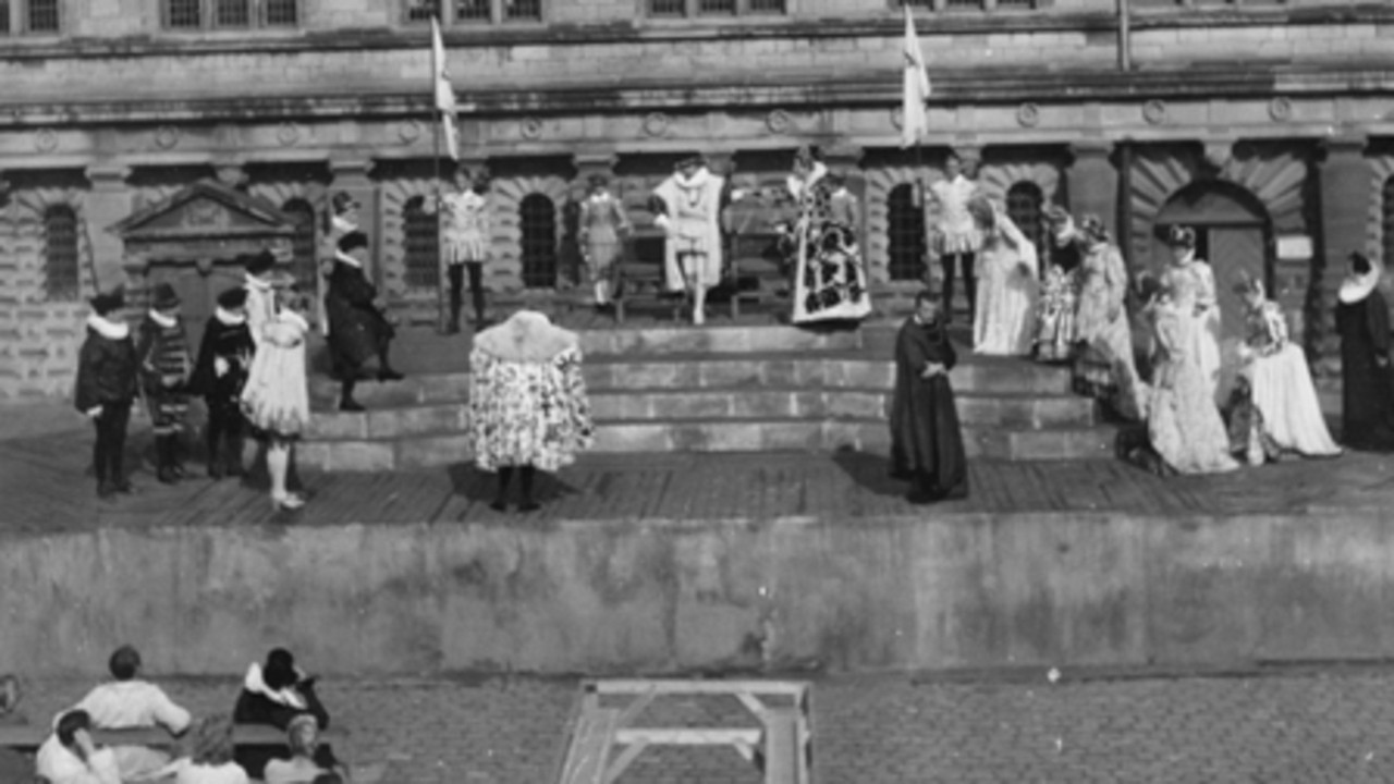 Shakespeare and Kronborg