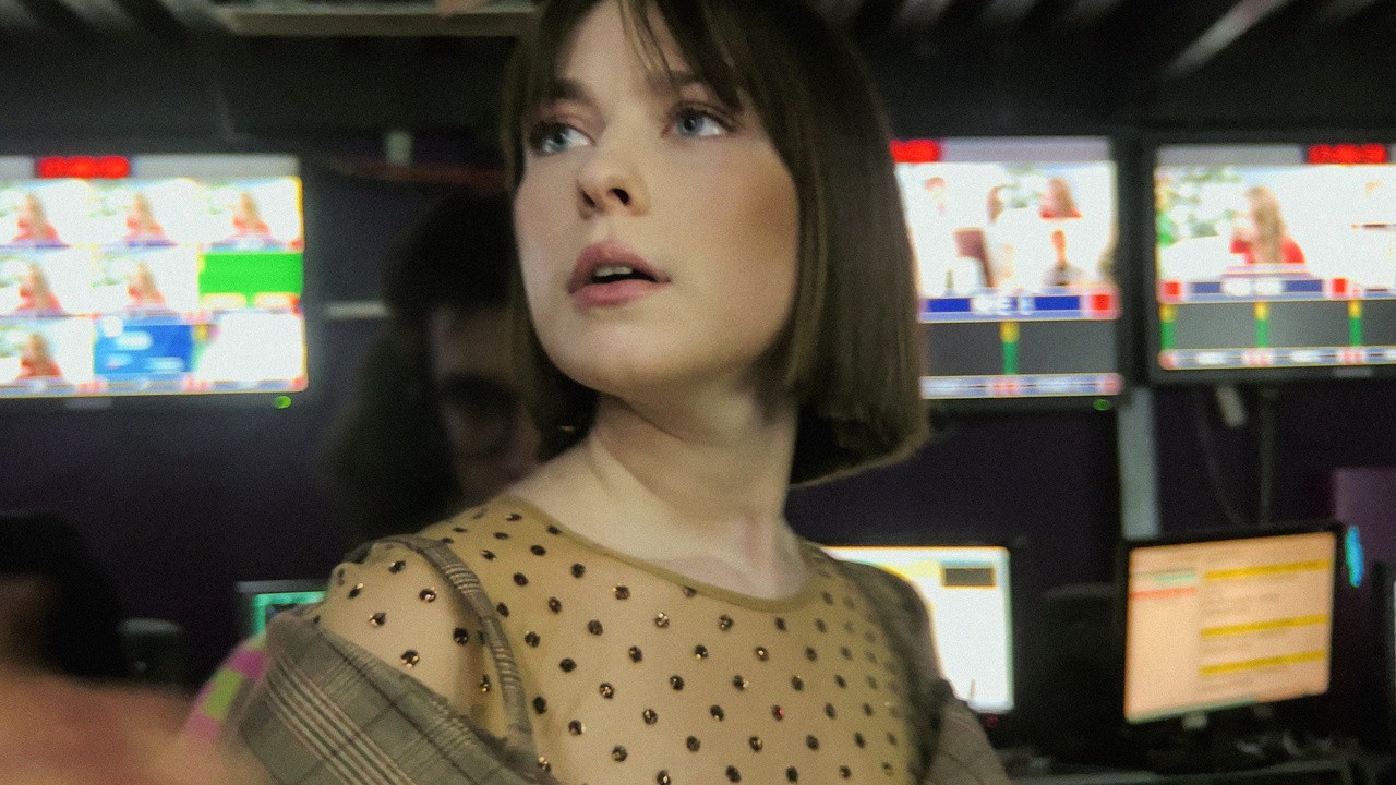Chapters 1-3 | My Undesirable Friends: Part I - Last Air in Moscow