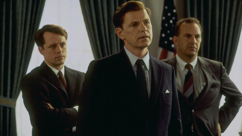 Thirteen Days (2000) | MUBI