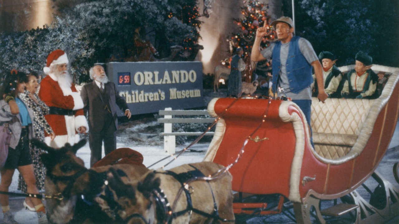 Ernest Saves Christmas