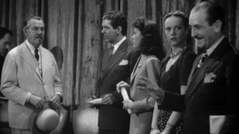 The Scarlet Clue (1945) | MUBI