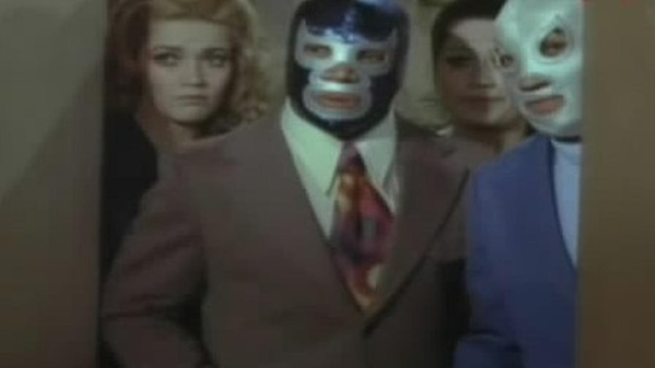 Santo y Blue Demon contra el doctor Frankenstein