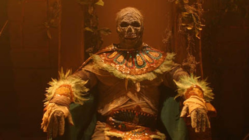 Mil Mascaras vs. The Aztec Mummy