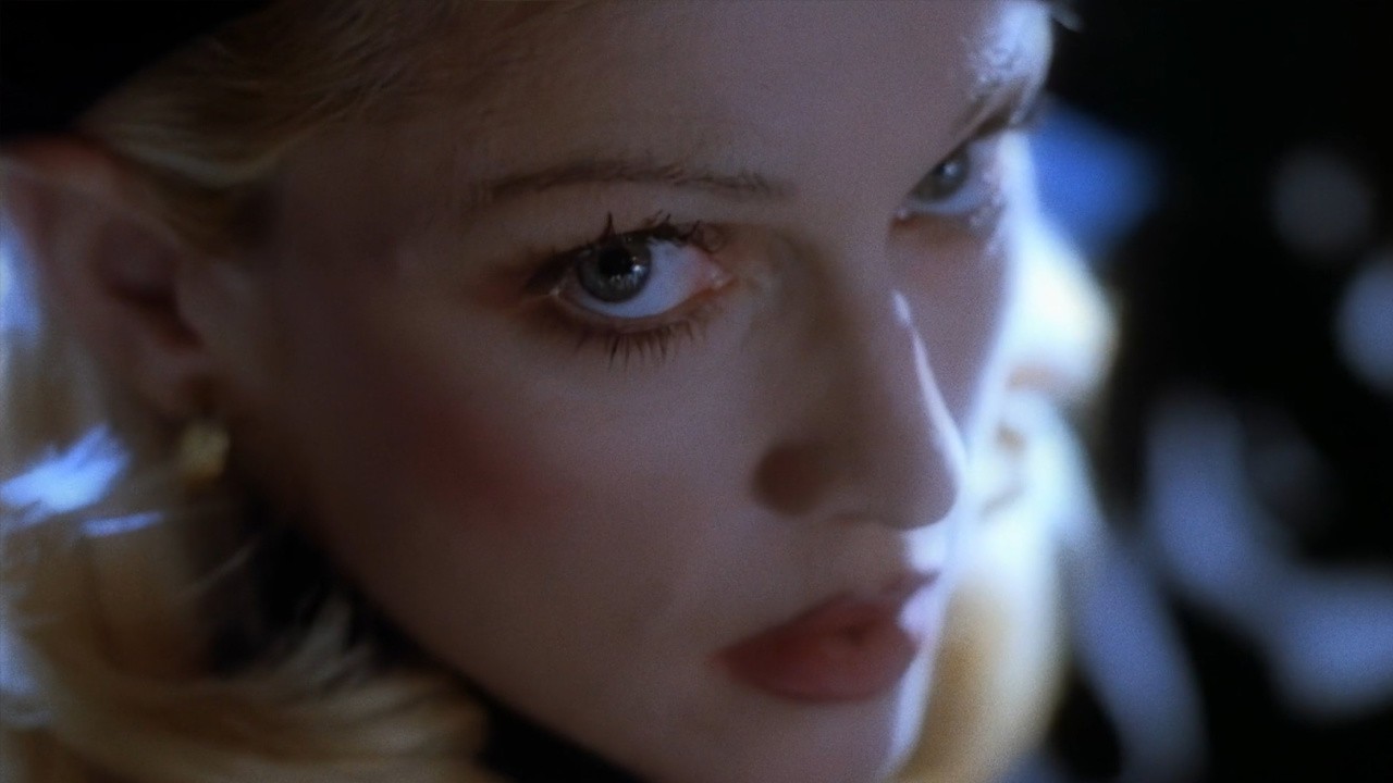 Madonna: Bad Girl [MV]
