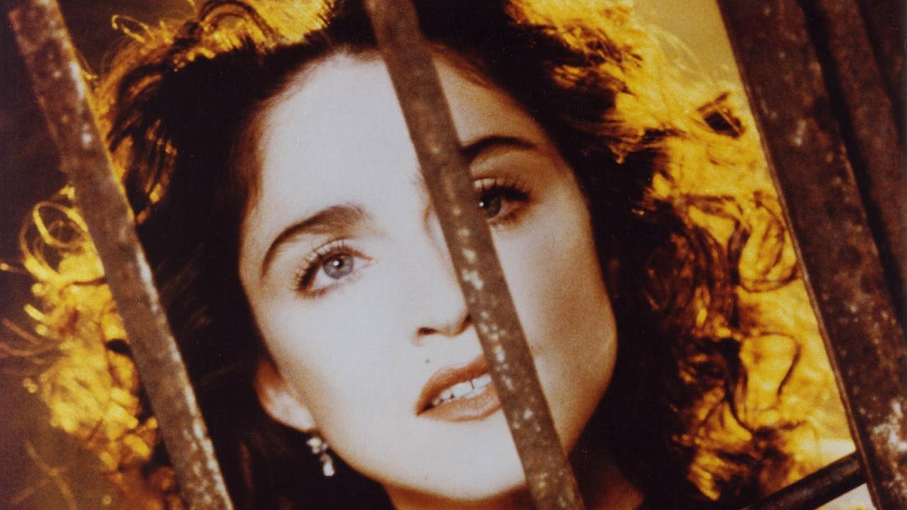 Madonna: Like a Prayer [MV]