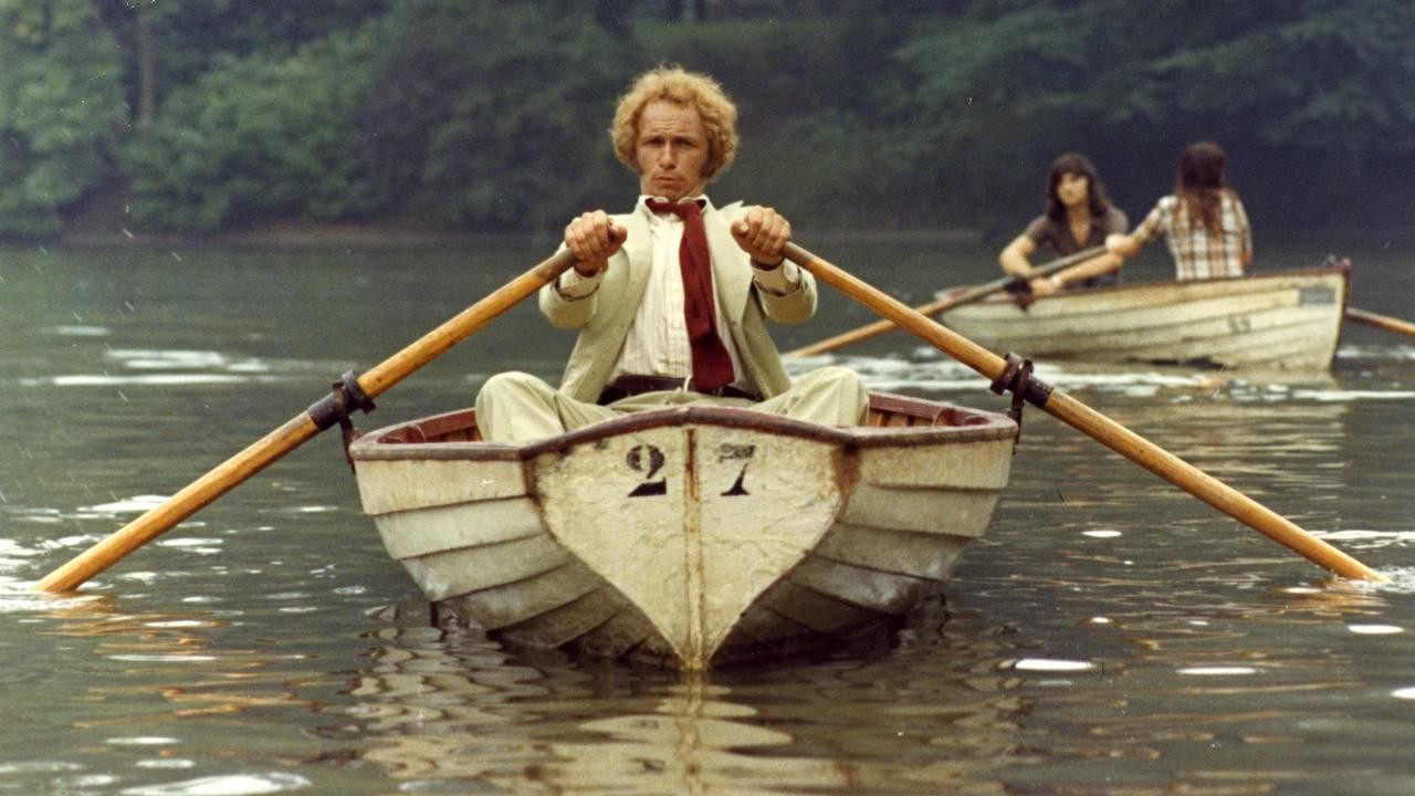 Image du film Le Grand Blond avec une chaussure noire