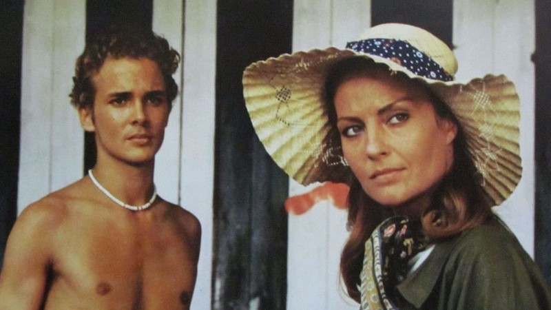 Kasalxonada lesbian porno Uyda ruscha anal jinsiy aloqa